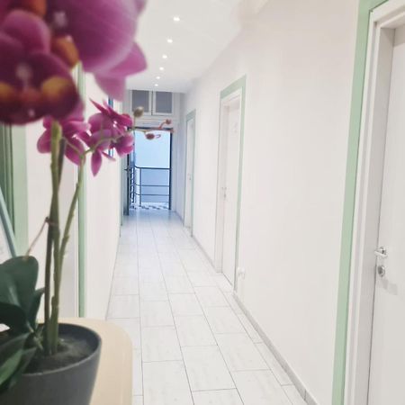 Easyrooms One Parma Exteriér fotografie