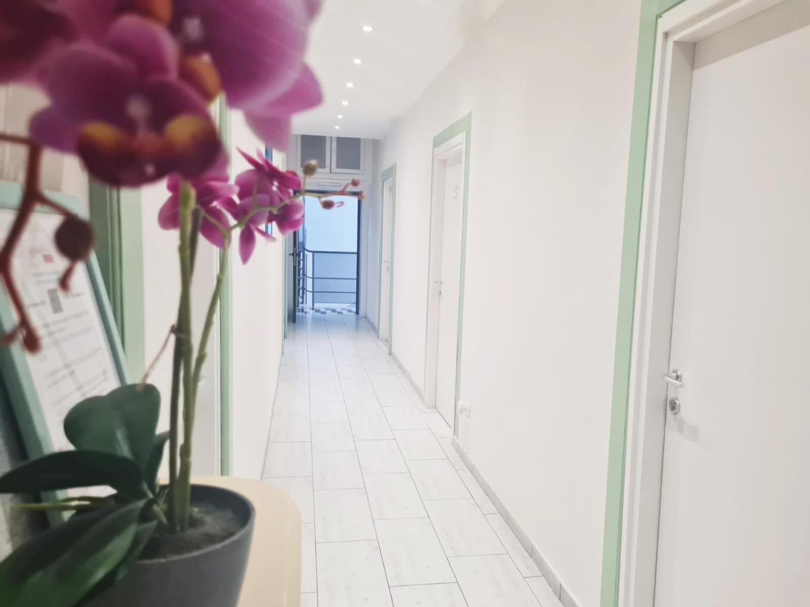 Easyrooms One Parma Exteriér fotografie