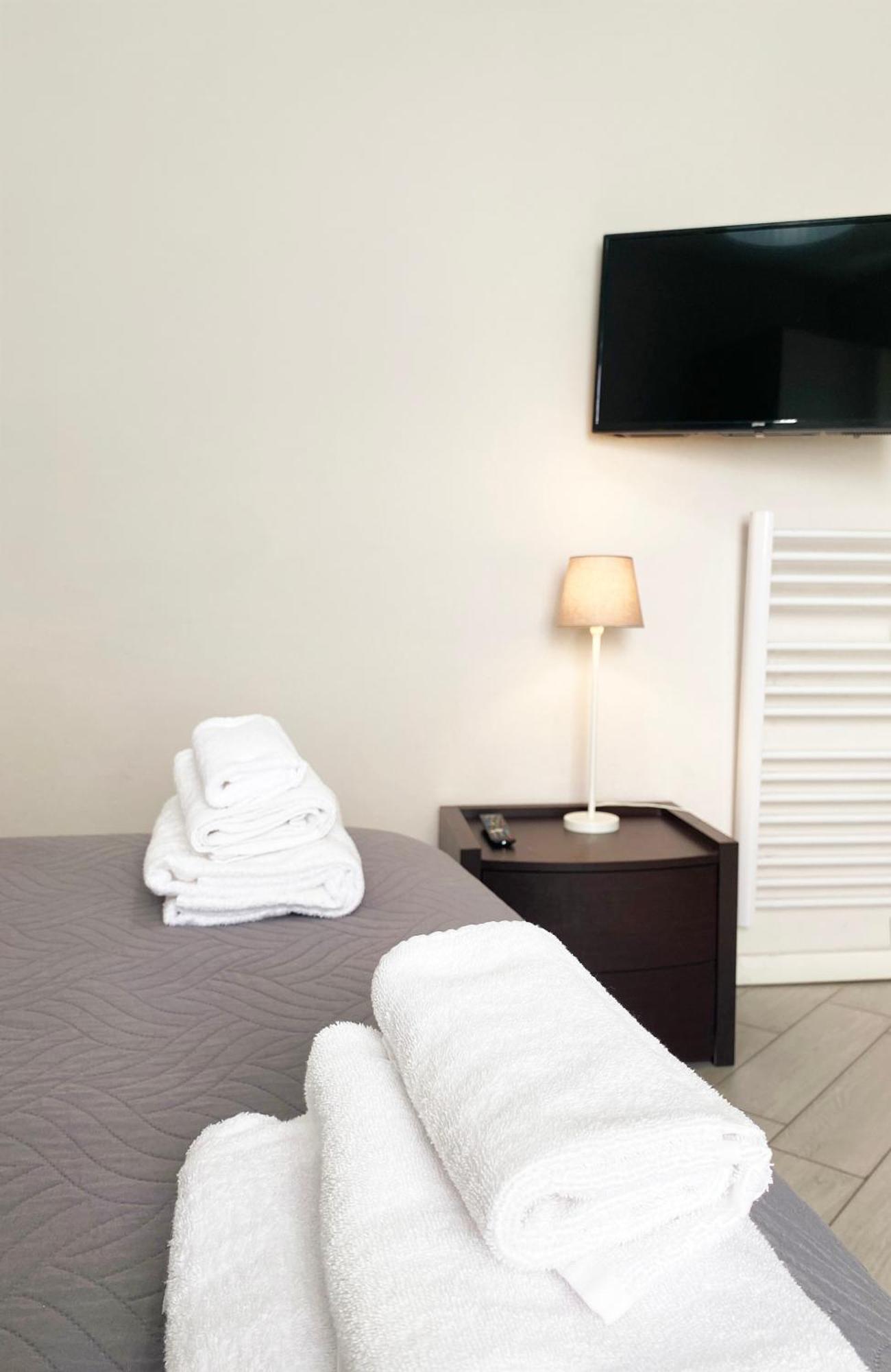 Easyrooms One Parma Exteriér fotografie