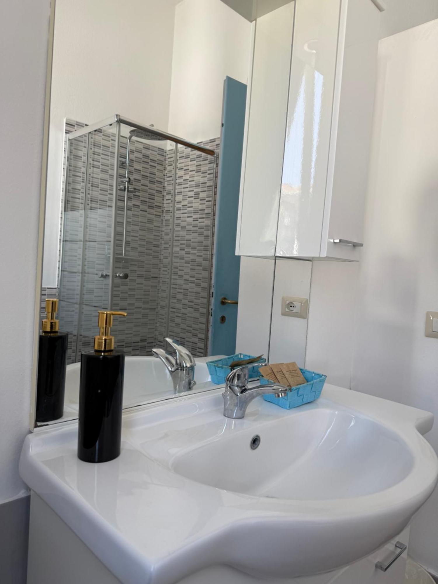 Easyrooms One Parma Exteriér fotografie